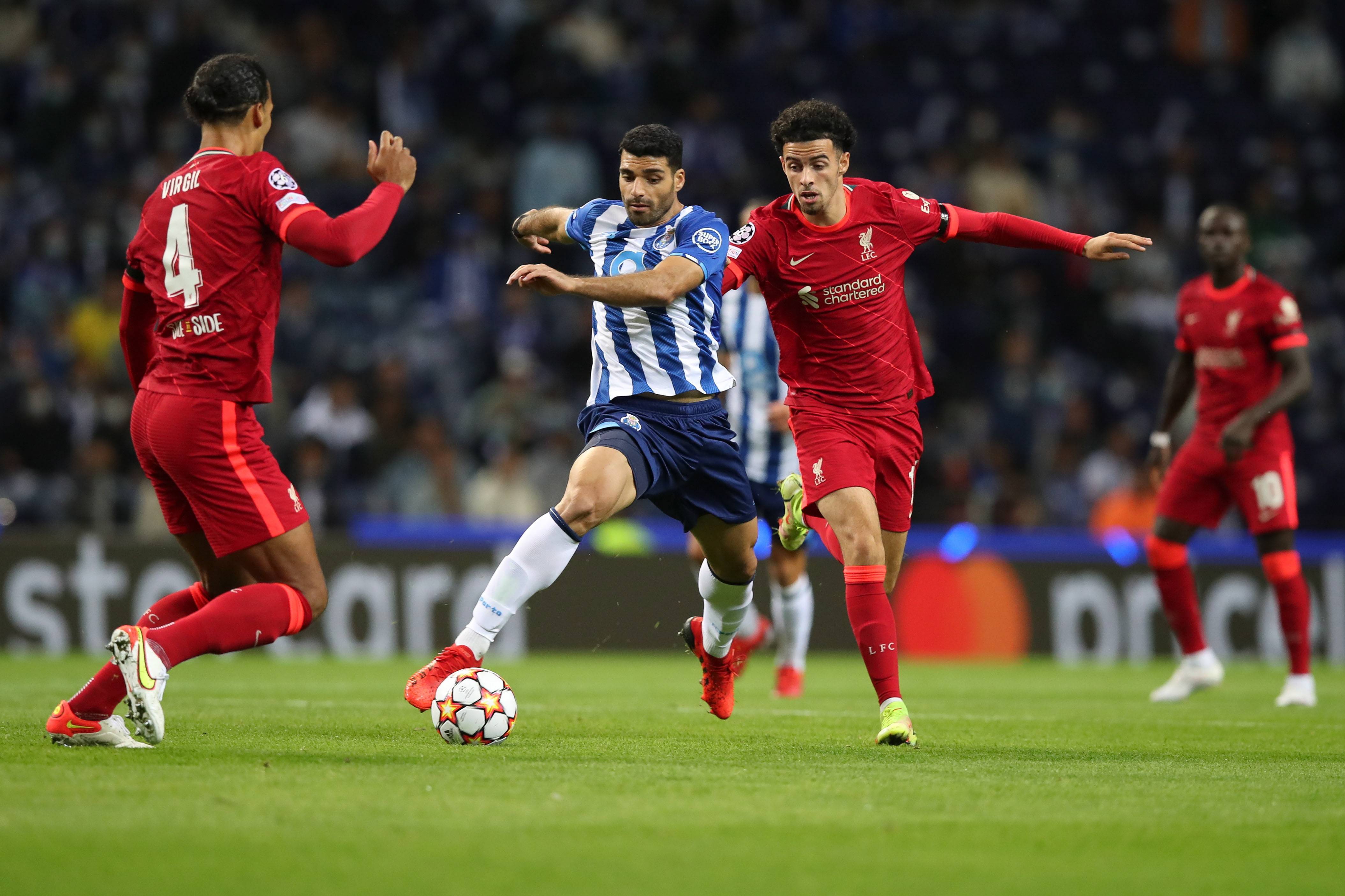 斯图加特内部会议纪要流出——赛前止住颓势；亚冠使命明确；球探报告显示潜力的简单介绍