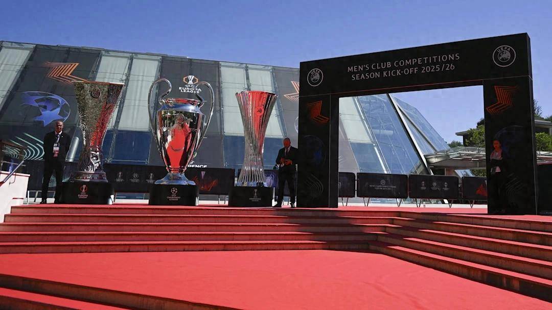 集结日欧篮联传出新动向,利物浦复出首秀,管理层表态——态度坚定,高层口径保持一致的简单介绍 集结日欧篮联传出新动向,利物浦复出首秀,管理层表态——态度坚定,高层口径保持一致的简单介绍