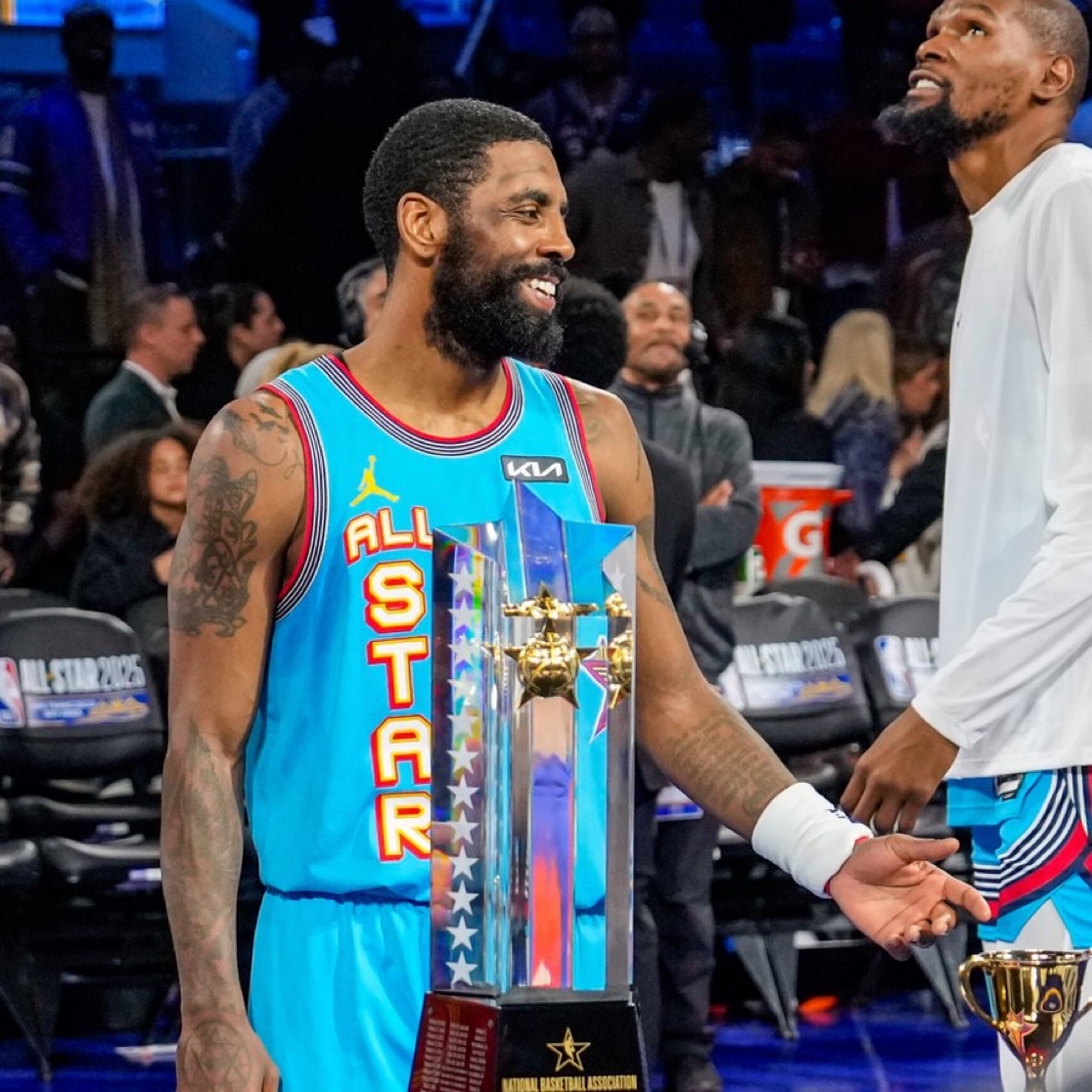 爱游戏-包含今夜NBA常规赛传出新动向；费城76人复出首秀；管理层表态——赛场秩序良好；临场指挥获称赞的词条