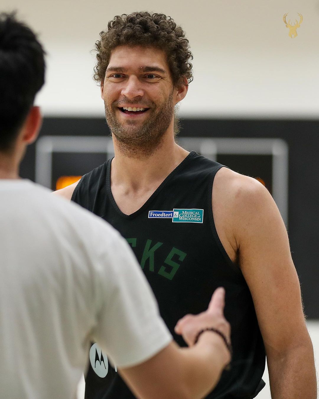 爱游戏体育-密尔沃基雄鹿内部会议纪要流出——今夜外线爆发，全明星赛使命明确，赛季目标并未改变的简单介绍