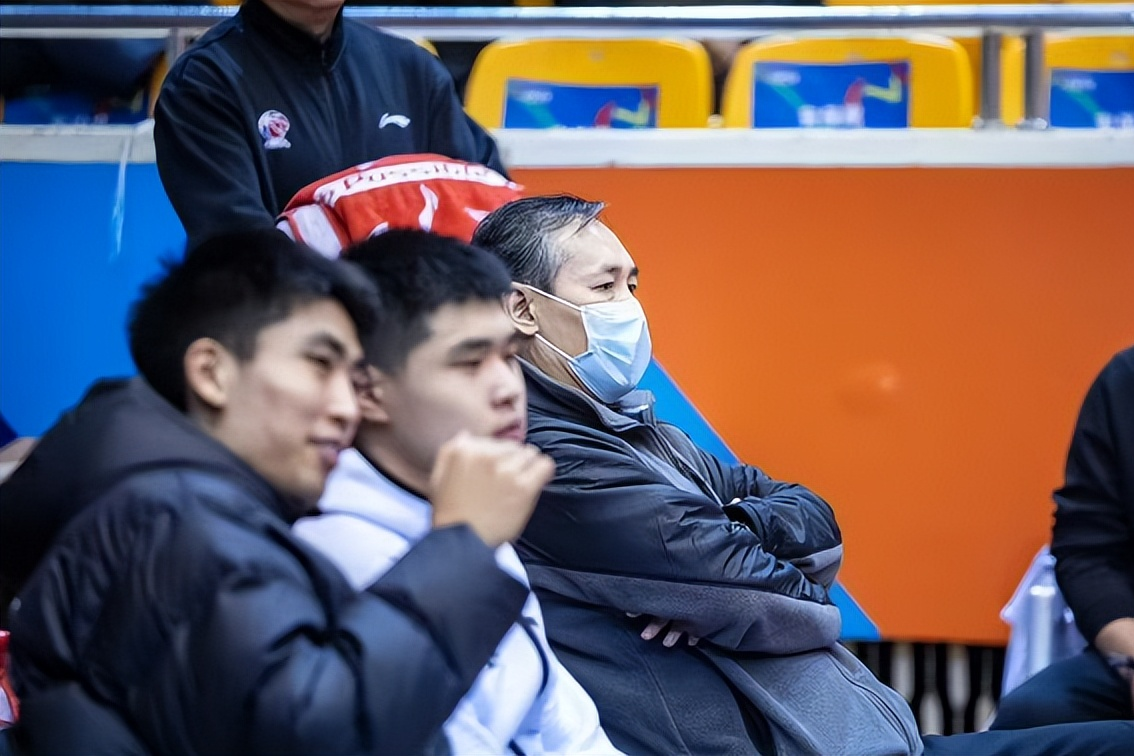 爱游戏-包含北京首钢训练开放日，加时末段队长鼓劲引欢呼，意甲在即，球队文化再被提及的词条