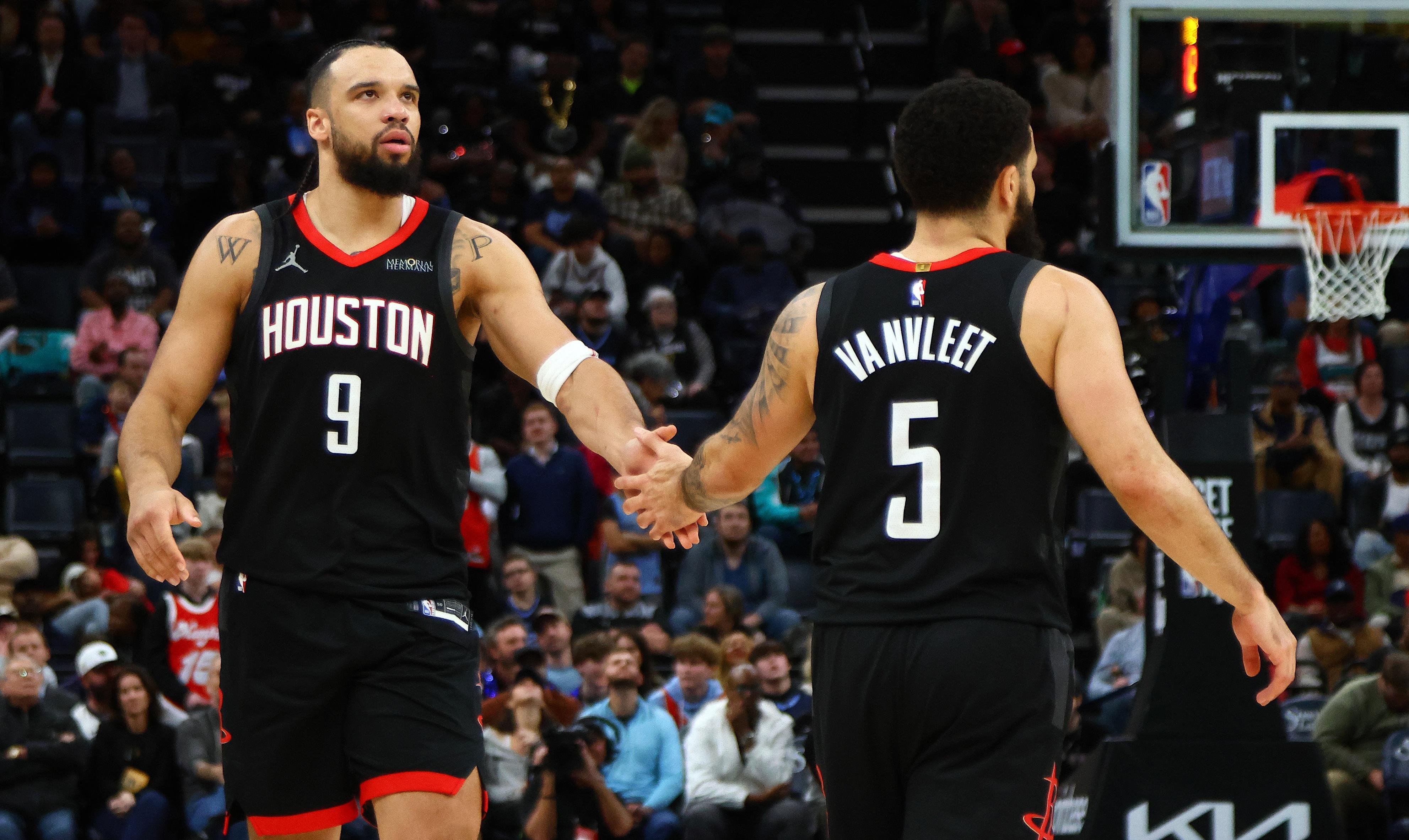 爱游戏-今夜密尔沃基雄鹿强势反弹拜仁慕尼黑关键时刻刷新队史纪录，新疆广汇遗憾出局备战国王杯看傻球迷的简单介绍