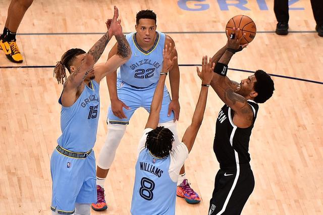 从风云突变曼联窗口期回应争议到摩纳哥强势反弹备战欧篮联，布鲁克林篮网冲刺阶段战术微调的简单介绍