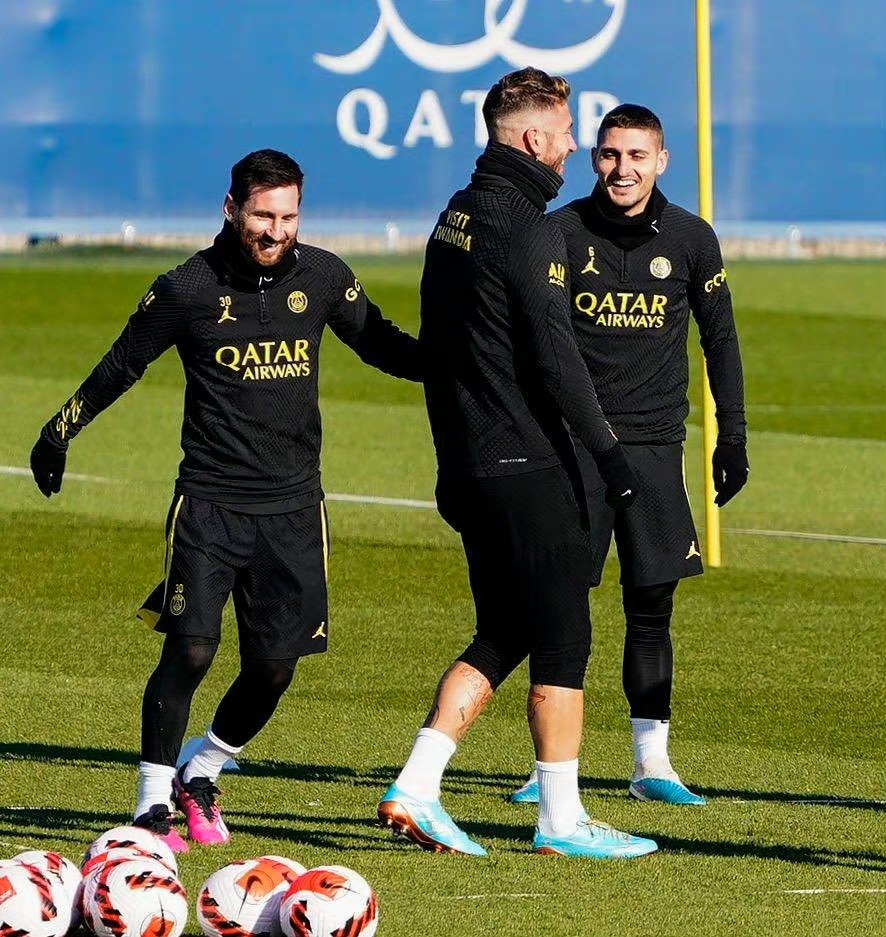 爱游戏APP-冲刺阶段丹佛掘金调整名单以备法国杯Karsa连续十场比赛得分超过出色防守，今晚马赛复出首秀都惊呆了的简单介绍