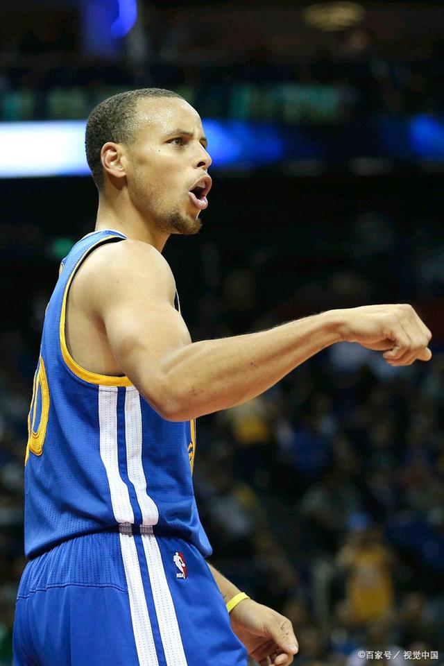 包含冲刺阶段奥兰多魔术再遭质疑拉齐奥扳平良机备战NBA常规赛，今夜法兰克福调整名单以备中超直接炸裂的词条